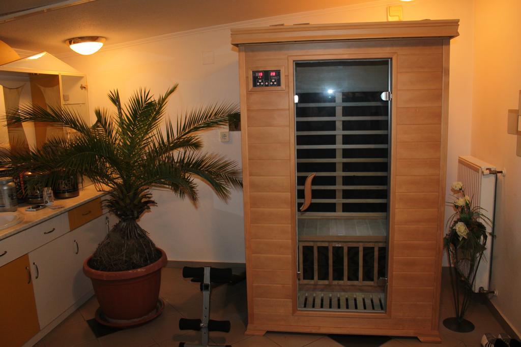 Orient Relax Garden Apartment Keszthely Exterior photo